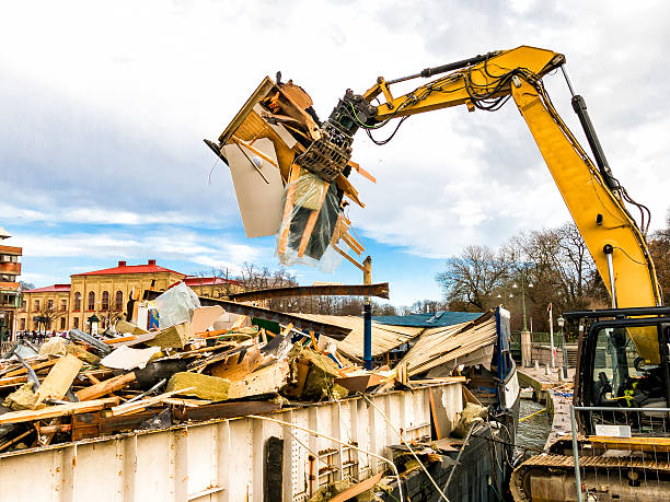 Best Construction Debris Removal  in Somerset, OH
